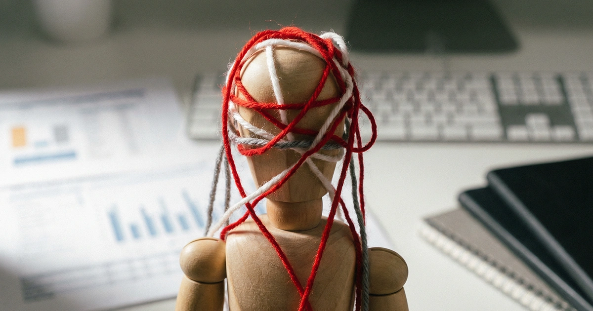 Biais cognitifs et erreurs de raisonnement en paris sportifs